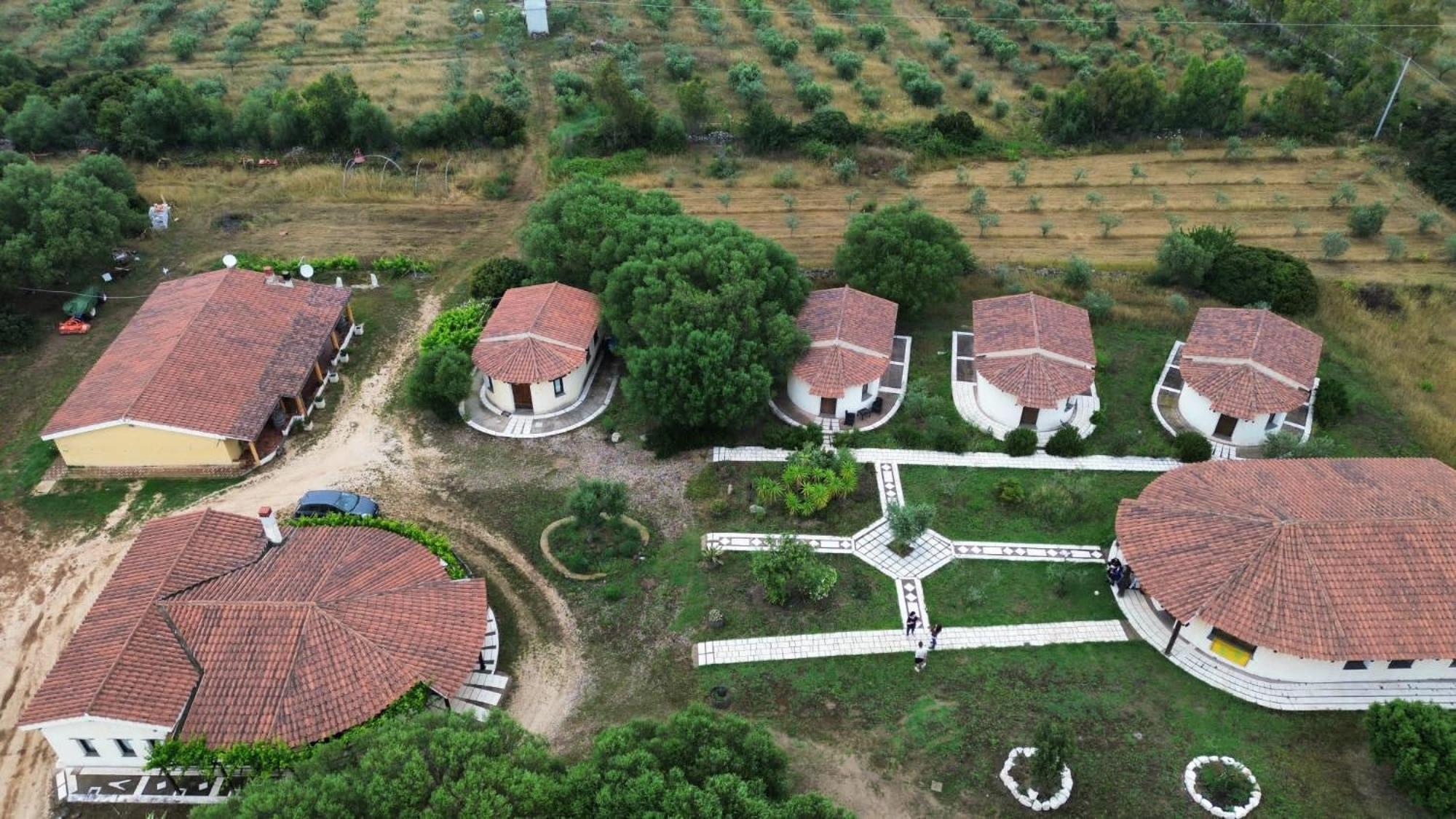 Agriturismo Rubinu Galtellì Buitenkant foto