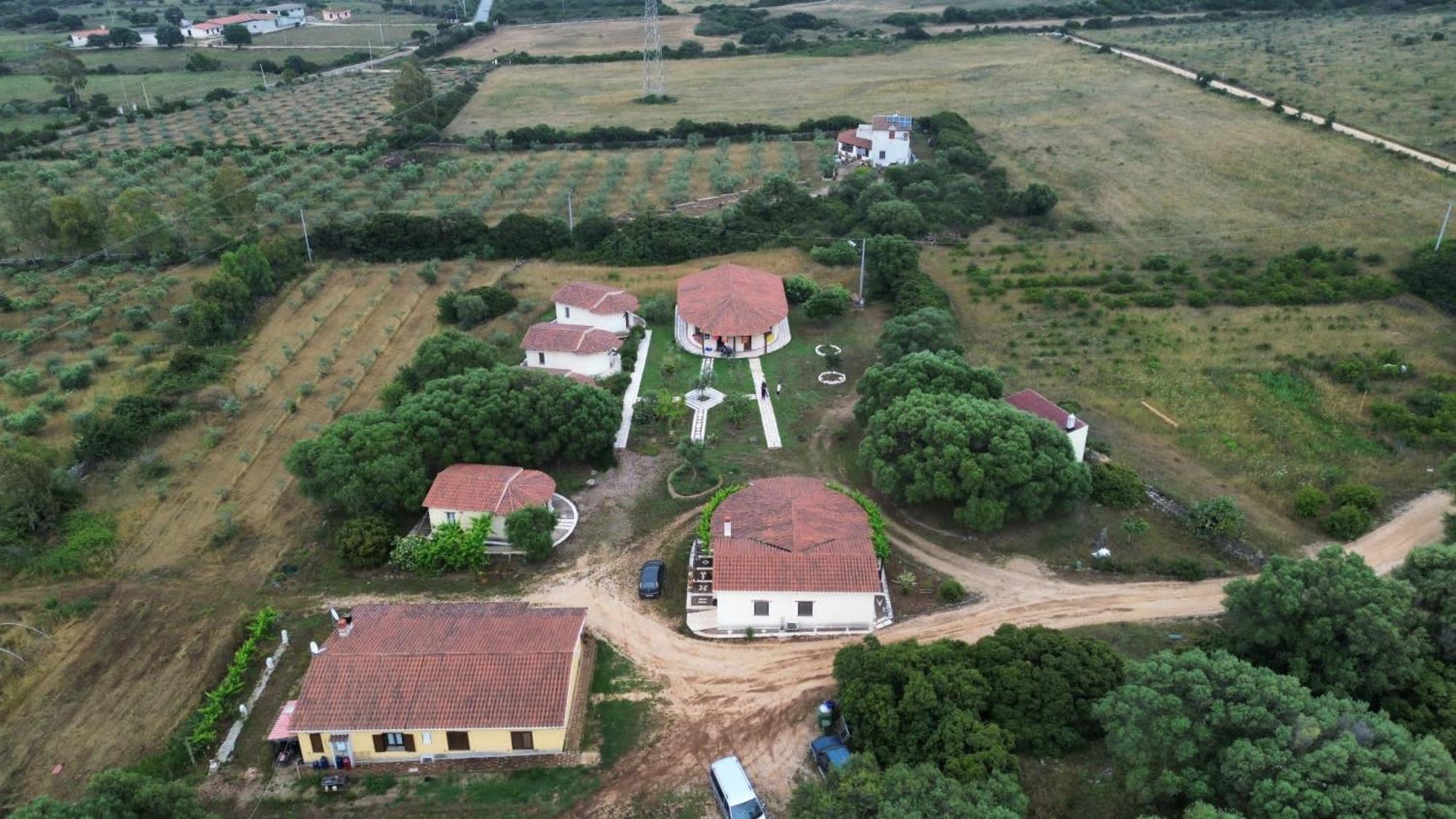 Agriturismo Rubinu Galtellì Buitenkant foto